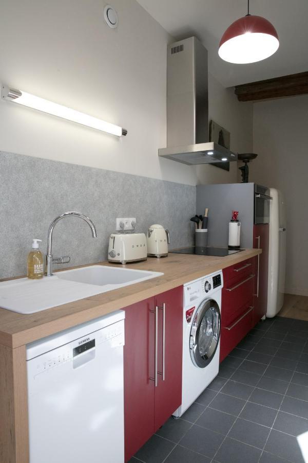 Spacieux appartement, A-mi-chemin, au coeur de Tournus Extérieur photo